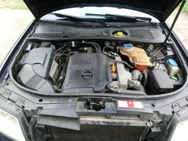 Audi A6 2000 года