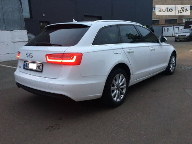 Audi A6 2012 года