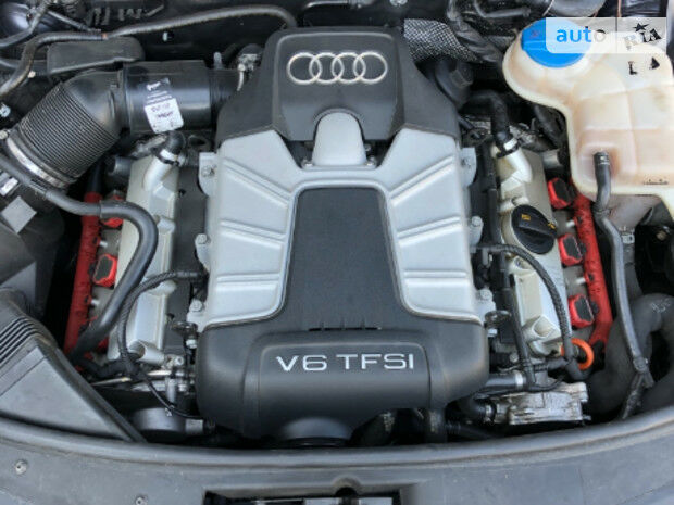 Ауди А6 2010 року Audi A6 2010 року