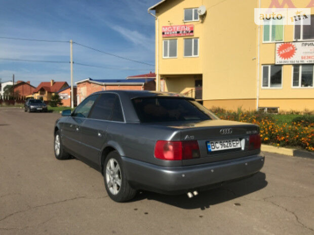 Audi A6 1997 года
