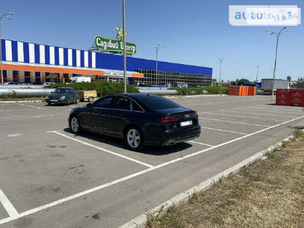 Audi A6 2012 року