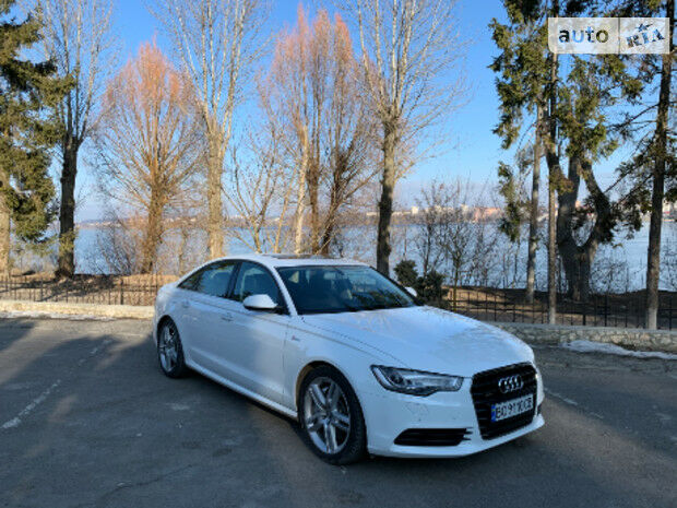 Audi A6 2015 року