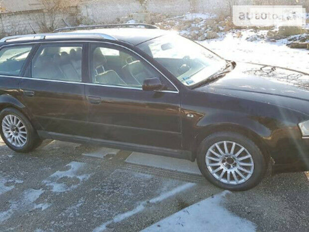 Audi A6 1998 року