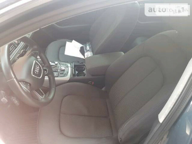 Audi A6 2011 года