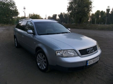 Audi A6 1998 года