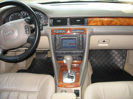 Ауди А6 2002 года Audi A6 2002 года