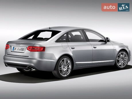 Ауди А6 2001 року Audi A6 2001 року