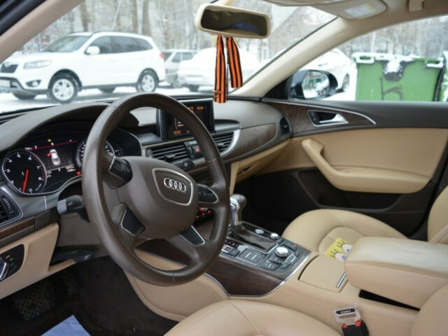 Audi A6 2012 року