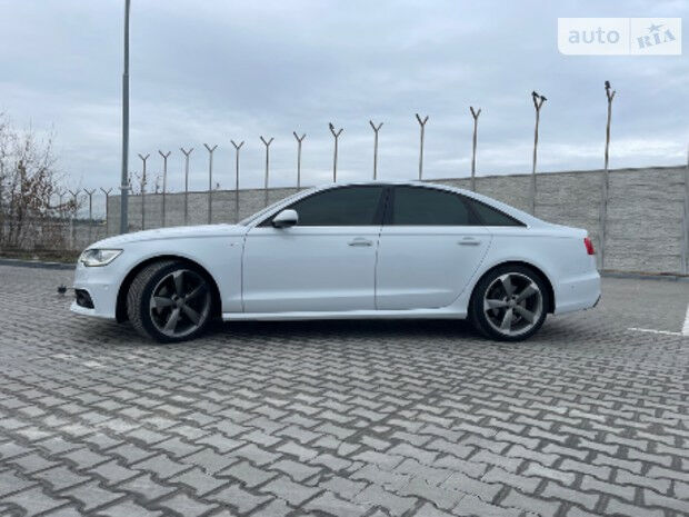 Audi A6 2012 года