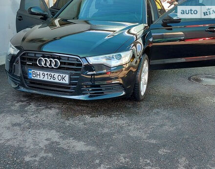 Audi A6 2011 года