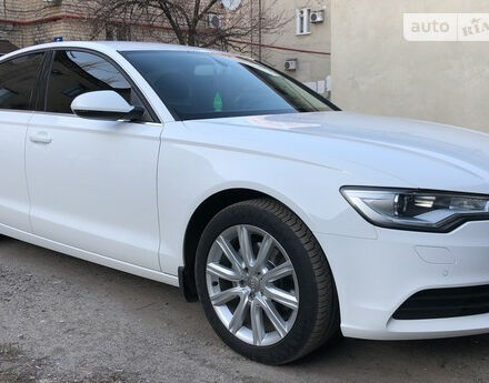 Audi A6 2014 года