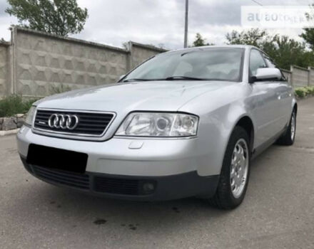 Audi A6 2000 року