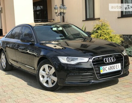 Audi A6 2012 года