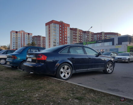 Audi A6 2000 року