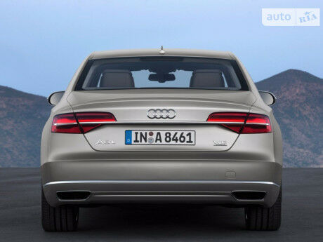Ауди А8 2013 года Audi A8 2013 года