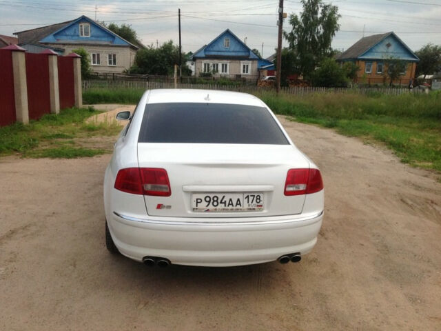 Audi A8 2004 года