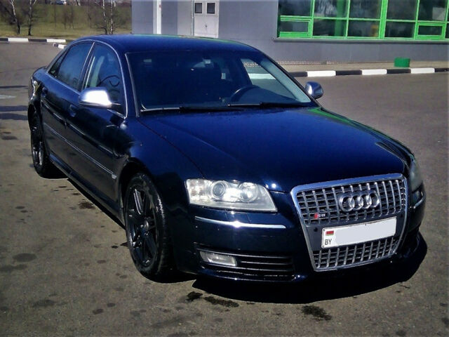 Audi A8 2003 року