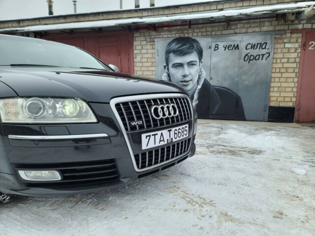 Audi A8 2008 года