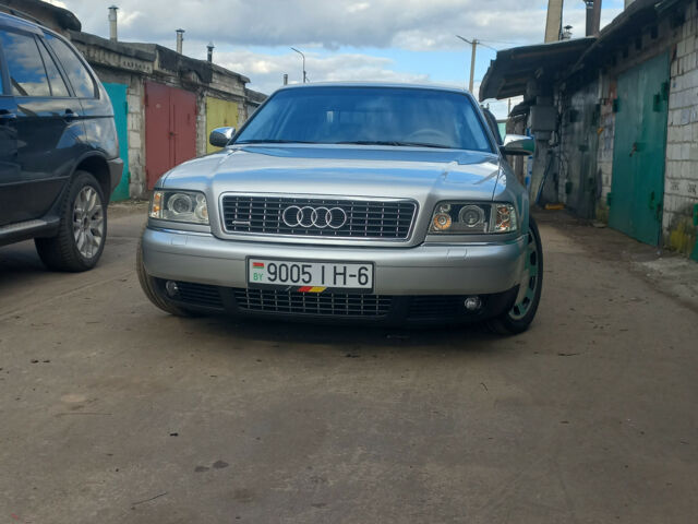 Audi A8 2001 года