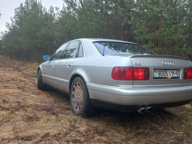 Audi A8 2001 года