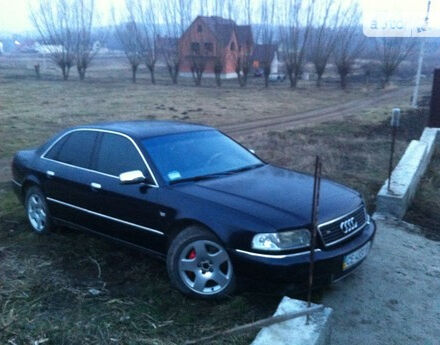 Audi A8 2002 года