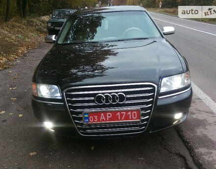 Audi A8 2001 года