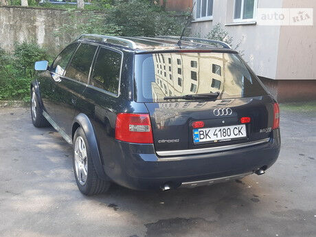 Audi Allroad 2003 року