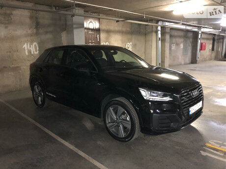 Ауди Ку2 2017 года Audi Q2 2017 года
