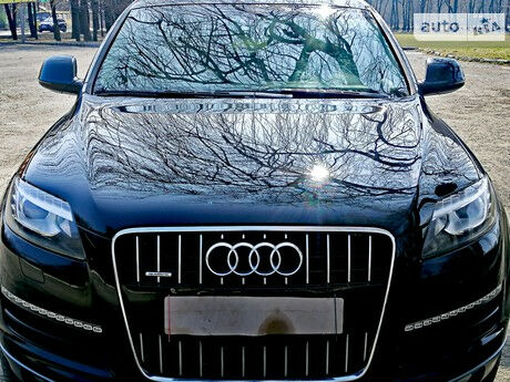 Audi Q7 2013 года