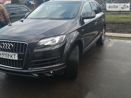 Audi Q7 2013 года