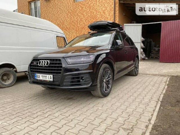 Audi Q7 2019 года