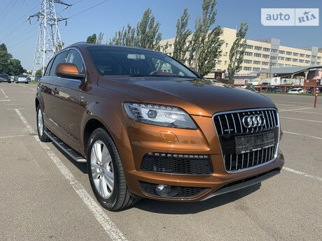 Audi Q7 2013 года