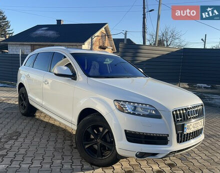 Audi Q7 2013 року