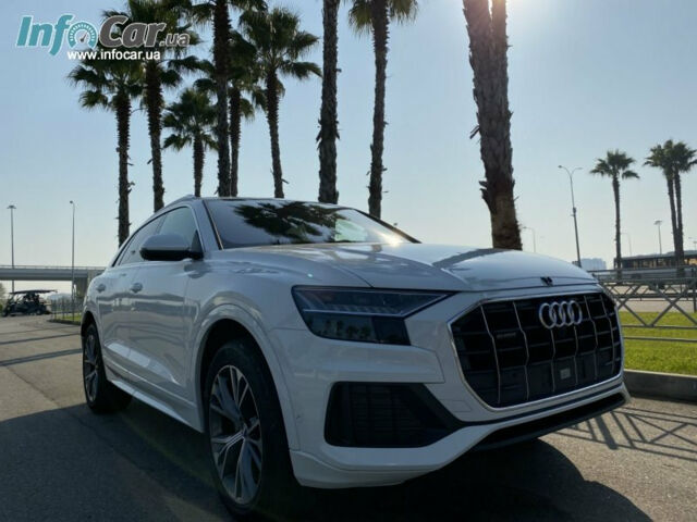 Audi Q8 2019 року