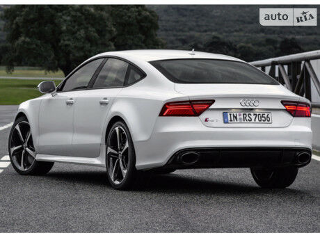 Audi RS7 2015 года