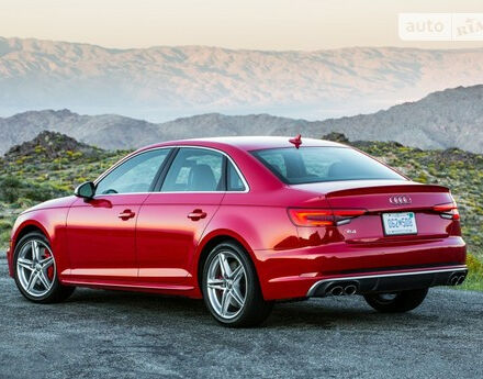 Фото на отзыв с оценкой 4.4 о Audi S4 2014 году выпуска от автора "Юра" с текстом: Пару років тому залишав відгук на мою S4. Можна подивитись нижче. Зараз хотів би додати 

За цей ...