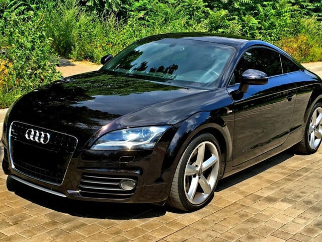 Ауди ТТ 2008 року Audi TT 2008 року