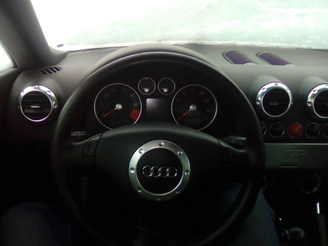 Audi TT 2004 року
