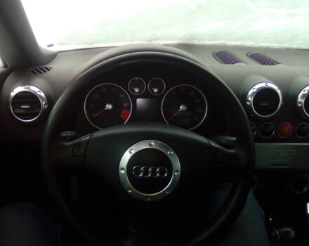 Audi TT 2004 року - Фото 2 автомобіля