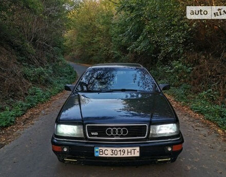 Фото на відгук з оцінкою 5   про авто Audi V8 1991 року випуску від автора “Олександр” з текстом: Супер авто! Особливо для тих, хто знає, що таке повний привід від AUDI. Потужний двигун, якісні м...