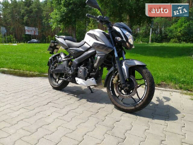 Bajaj Pulsar NS200 2019 года