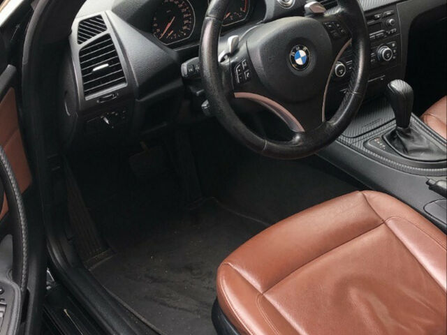 BMW 1 Series 2007 року