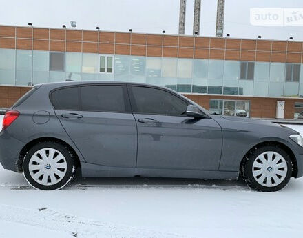 Фото на відгук з оцінкою 5   про авто BMW 116 2012 року випуску від автора “Dmitriy Kolesnik” з текстом: Идеальная как по мне. Динамика как у картинга. За 6 лет ни разу не ощущал нехватки места в багажн...