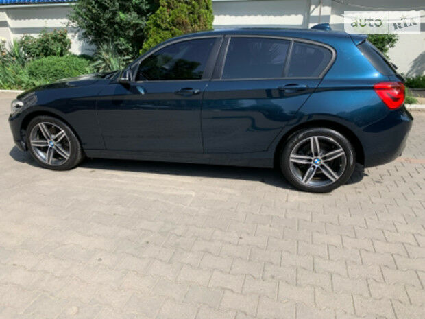 BMW 118 2016 года