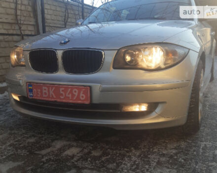 BMW 118 2009 года