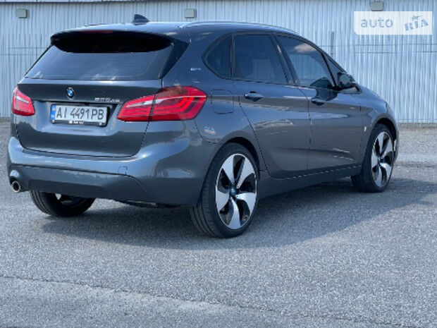 BMW 2 Series 2018 года