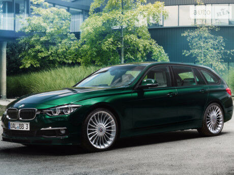 БМВ 3 Серия 2010 года BMW 3 Series 2010 года