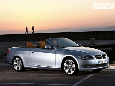 БМВ 3 Серия 2002 року BMW 3 Series 2002 року