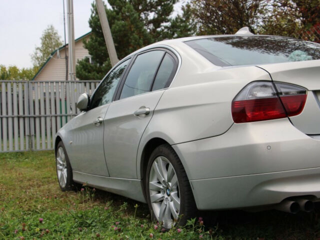 BMW 3 Series 2006 року