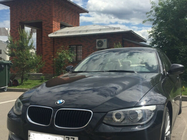 BMW 3 Series 2011 года